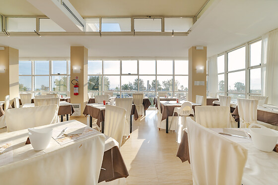 Hotel Kursaal - photo 9