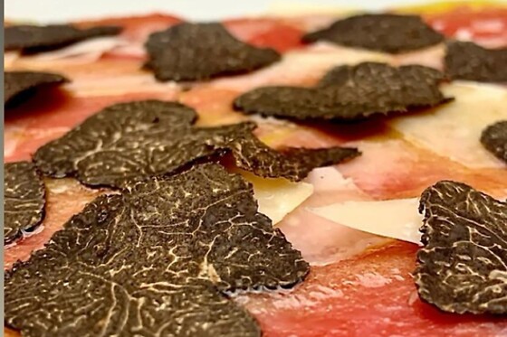 Repas gastronomique 4 services pour 2 à La Truffe Noire à Bruxelles