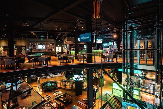 o'learys Westfield mall - photo 2