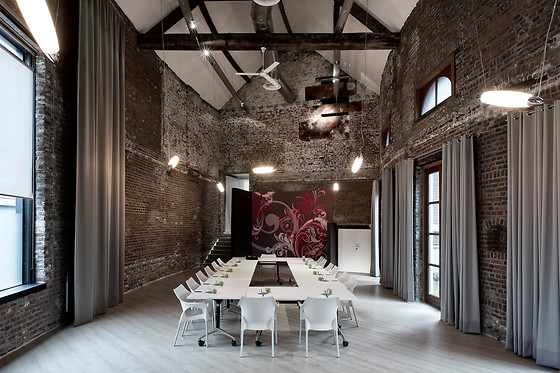 Eburon Hotel - Different Hotels - photo 15