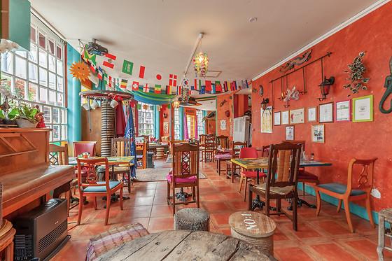 Hurricane Bar - photo 6