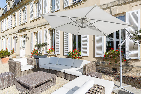 Séjour féerique pour 2 au Château La Chenevière***** à Port-en-Bessin (14)