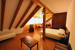 Hôtel Calvy***