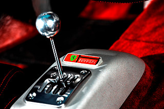 Pilotage en Ferrari 360 Modena - Celebrations Autoverhuur - Strombeek-Bever (Bruxelles)