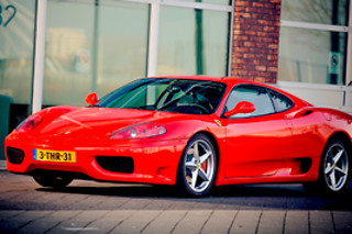 Pilotage en Ferrari 360 Modena - Celebrations Autoverhuur - Strombeek-Bever (Bruxelles)