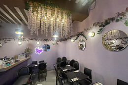 Wonderland Brunchy Notre Dame