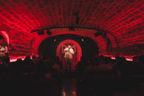 Red Comedy Club - photo 2