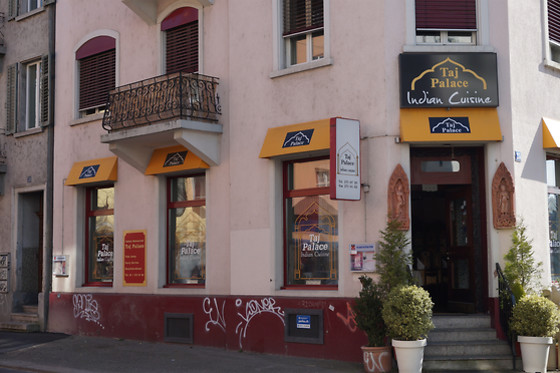 Taj Palacen - Indian Cuisine - photo 1