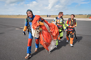 Saut en parachute en tandem - Abeille Parachutisme - Le Havre (76)
