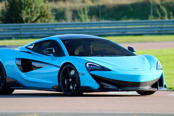 Pilotage McLaren 600LT (4 tours) sur le Circuit de Mettet (B)