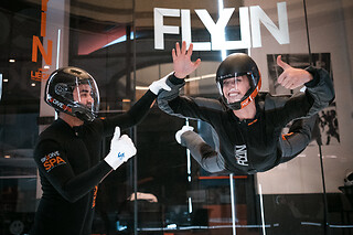 Simulateur de chute libre (2 vols) - 1 enfant - Flyin Liège - Grâce-Hollogne (Liège)