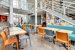 HotelF1 Bourges Le Subdray