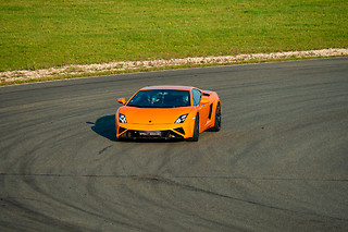 Découverte Lamborghini Gallardo LP-560 (5 tours) sur le Circuit de Mettet (B)