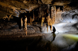 Le Domaine des Grottes de Han