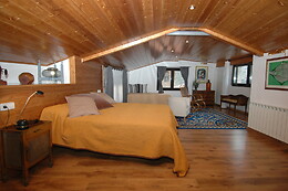 CASA CHURCHILL