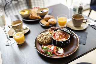 Petit déjeuner pétillant de luxe pour 2 au Corsendonk Turnova à Turnhout (Anvers)