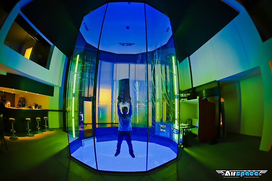 Indoor skydiving pour deux - Airspace Indoor Skydiving - Charleroi (Hainaut)