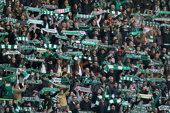 Sporting Clube de Portugal - 2 places
