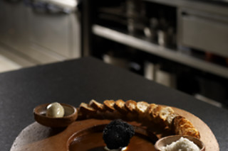 Repas gastronomique 4 services pour 2 à La Truffe Noire à Bruxelles