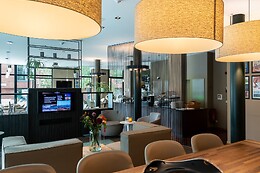 Hotel Docklands