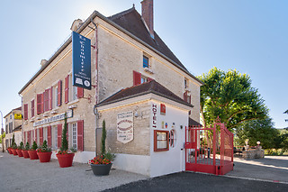 Un séjour gourmand pour 2 à l'Hostellerie de la Chaumière à Arsonval (10)