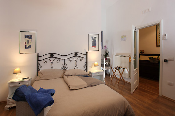 B&B NapoliPietrasanta - photo 0