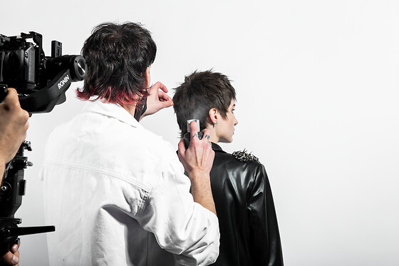 Midway Men's Hair - photo 0