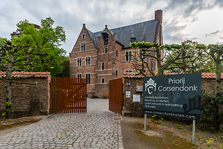 Petit déjeuner pétillant de luxe pour 2 au Priorij Corsendonk à Vieux-Turnhout (Anvers)