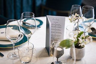 Repas gastronomique 4 services pour 2 à La Truffe Noire à Bruxelles