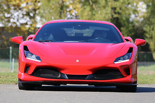 Découverte Ferrari F8 Tributo (2 tours) sur le Circuit de Mettet (B)