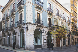 PALACIO SALVETTI SUITES