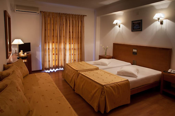 Hotel Santa Mafalda - photo 0