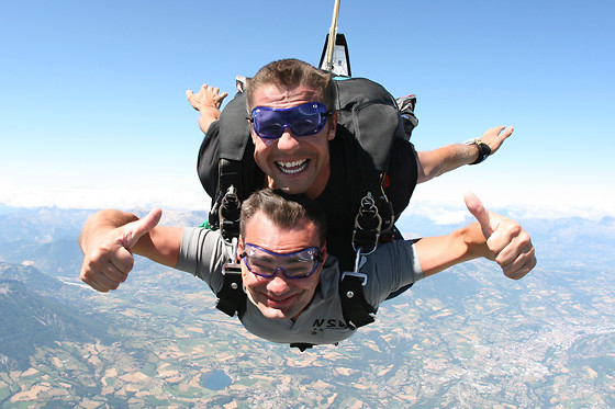 109 parachutisme - photo 1