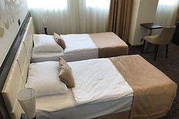 Hotel Diplomat