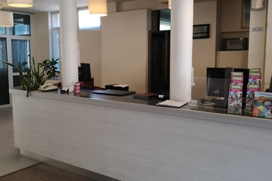 Auto Park Hotel - photo 9